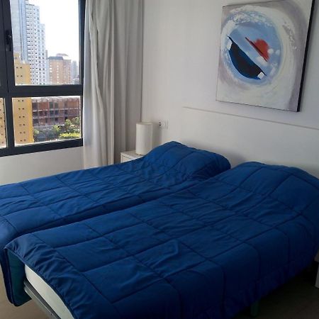 Apartamentos Con Terraza Torre D'Oboe By Renthas Benidorm Luaran gambar