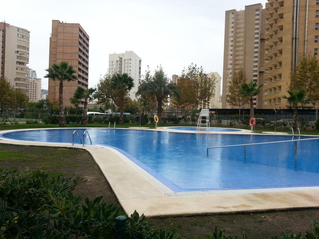 Apartamentos Con Terraza Torre D'Oboe By Renthas Benidorm Luaran gambar
