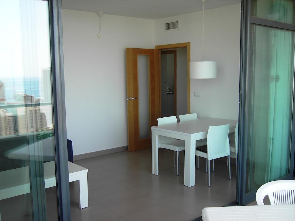 Apartamentos Con Terraza Torre D'Oboe By Renthas Benidorm Bilik gambar