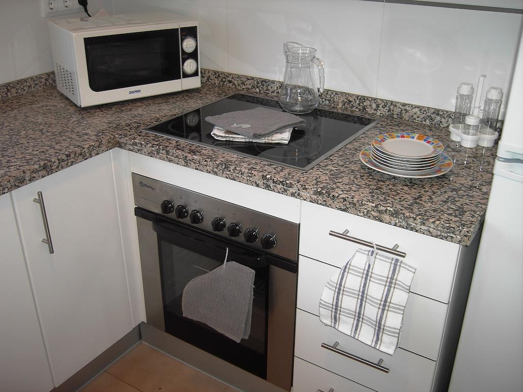 Apartamentos Con Terraza Torre D'Oboe By Renthas Benidorm Bilik gambar