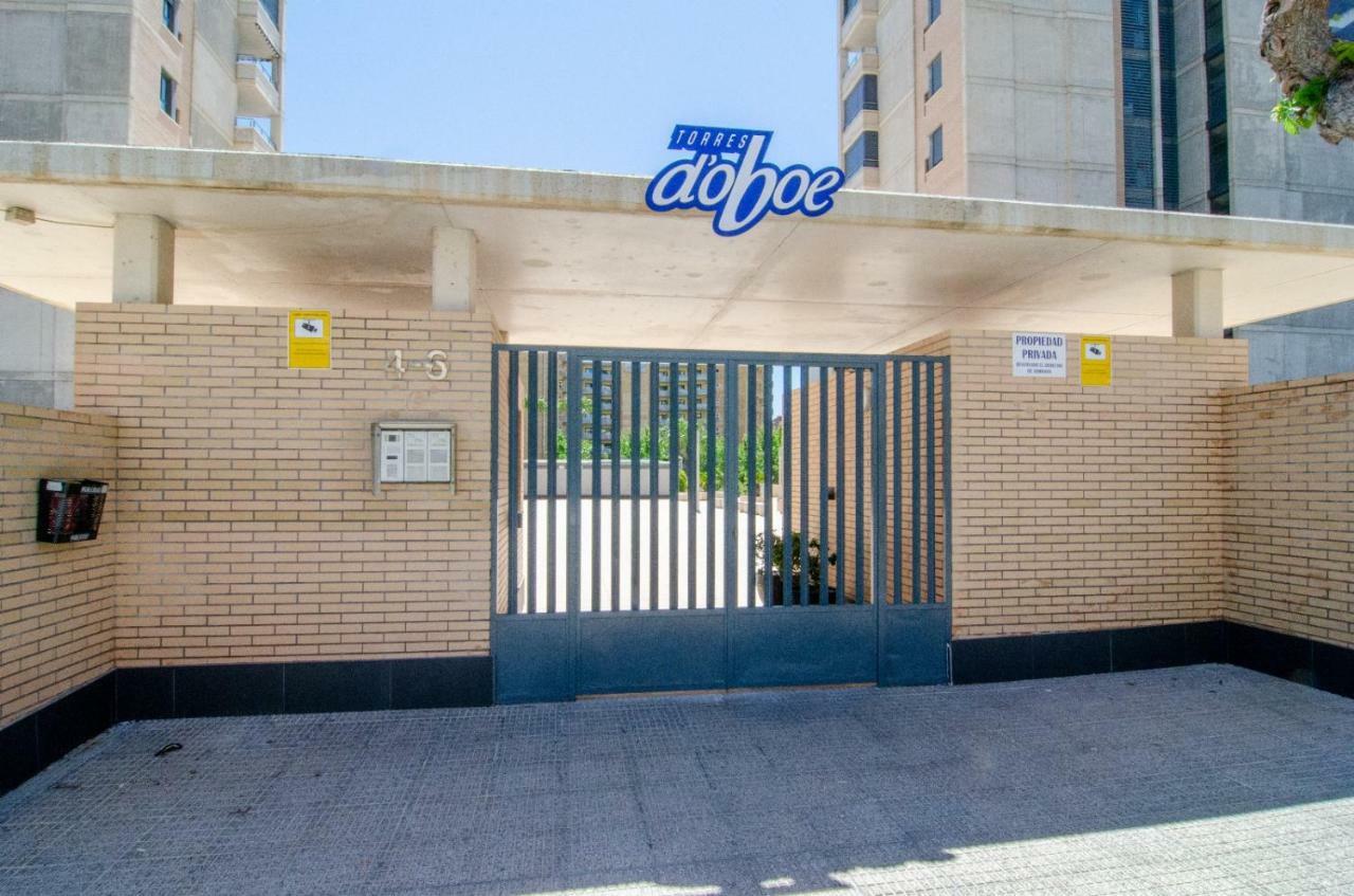 Apartamentos Con Terraza Torre D'Oboe By Renthas Benidorm Luaran gambar