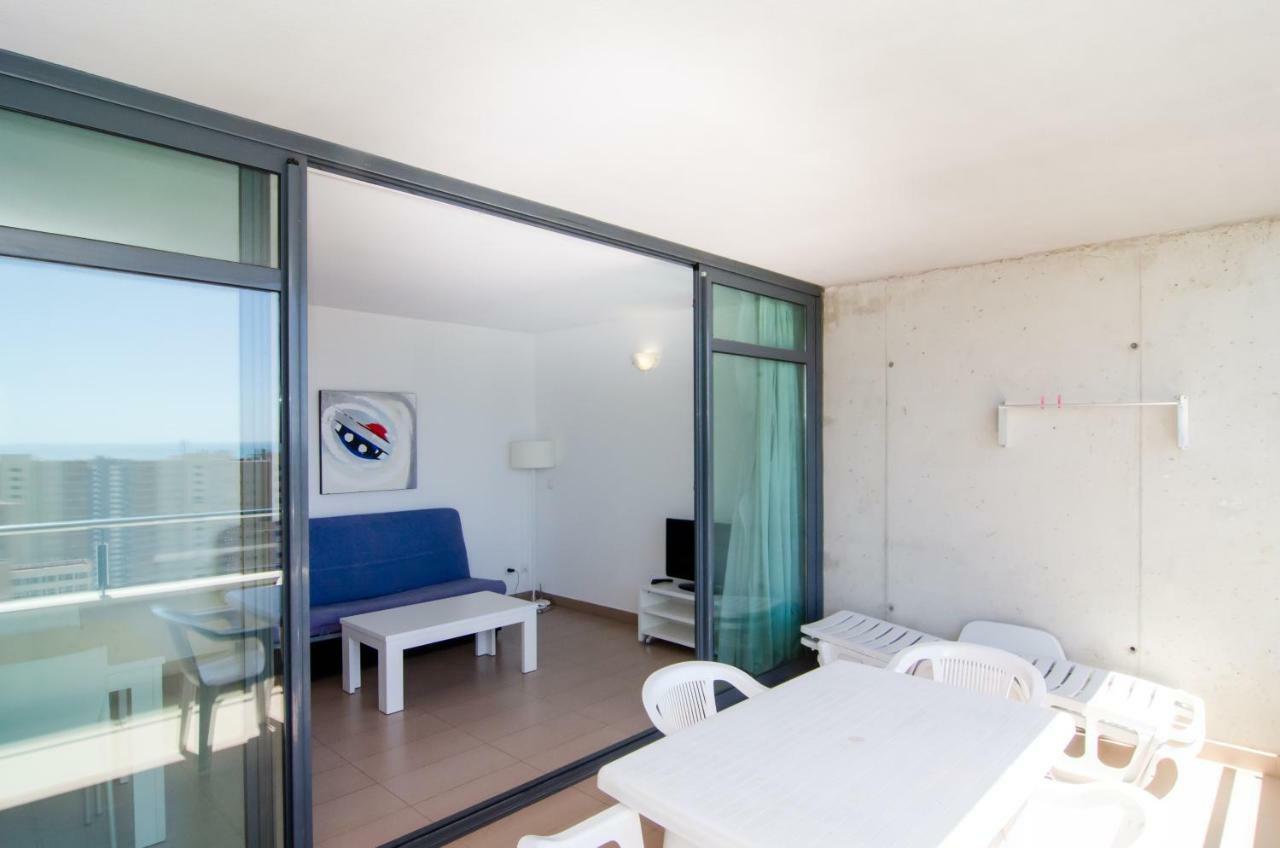 Apartamentos Con Terraza Torre D'Oboe By Renthas Benidorm Luaran gambar