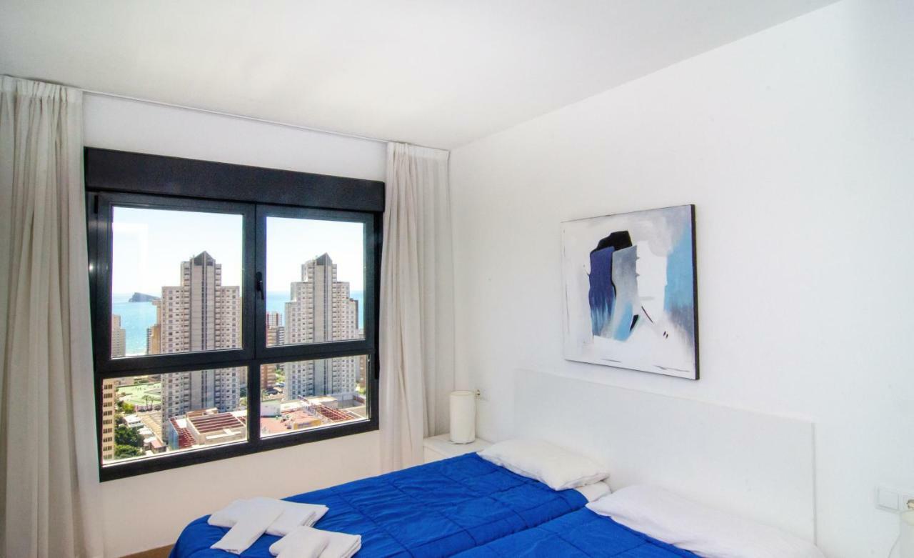 Apartamentos Con Terraza Torre D'Oboe By Renthas Benidorm Luaran gambar