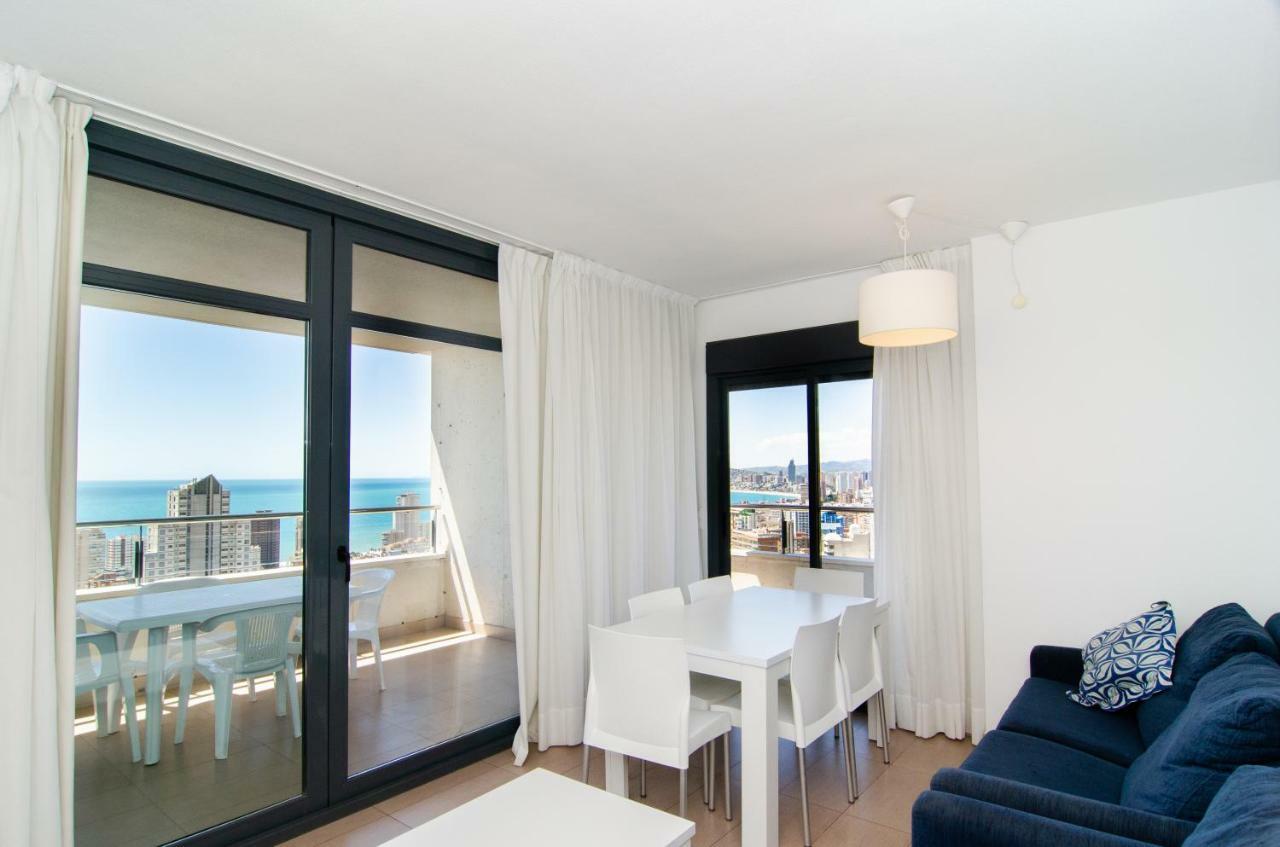 Apartamentos Con Terraza Torre D'Oboe By Renthas Benidorm Luaran gambar